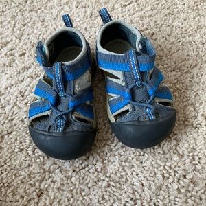 Keens sandals - toddler size 6
